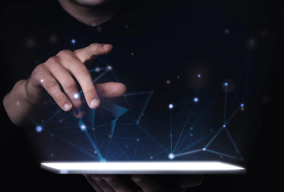 周丽淇演总裁什么电影 周柏豪电影